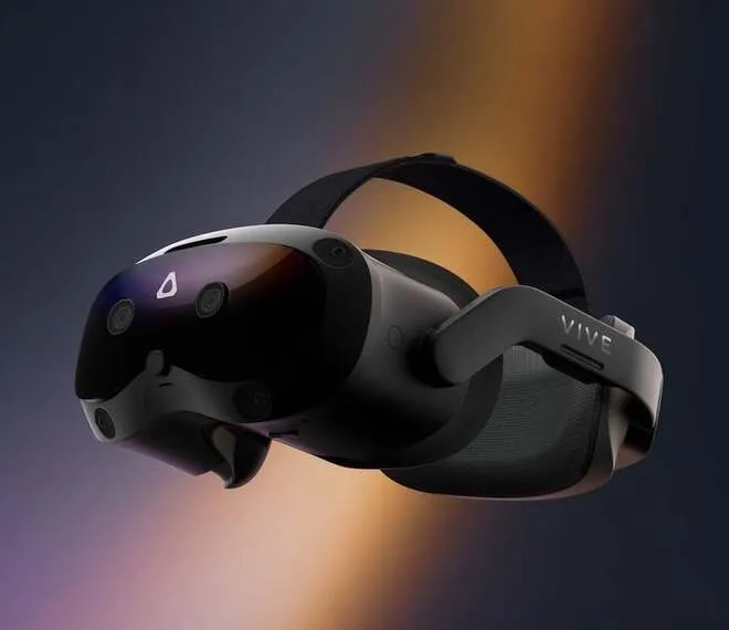 Що обрати геймеру HTC Vive Focus Vision чи Apple Vision Pro?